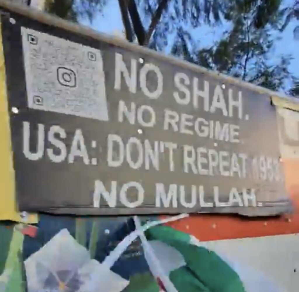 VÍDEO: Caminhão avança sobre manifestantes durante ato contra regime do Irã em Los Angeles