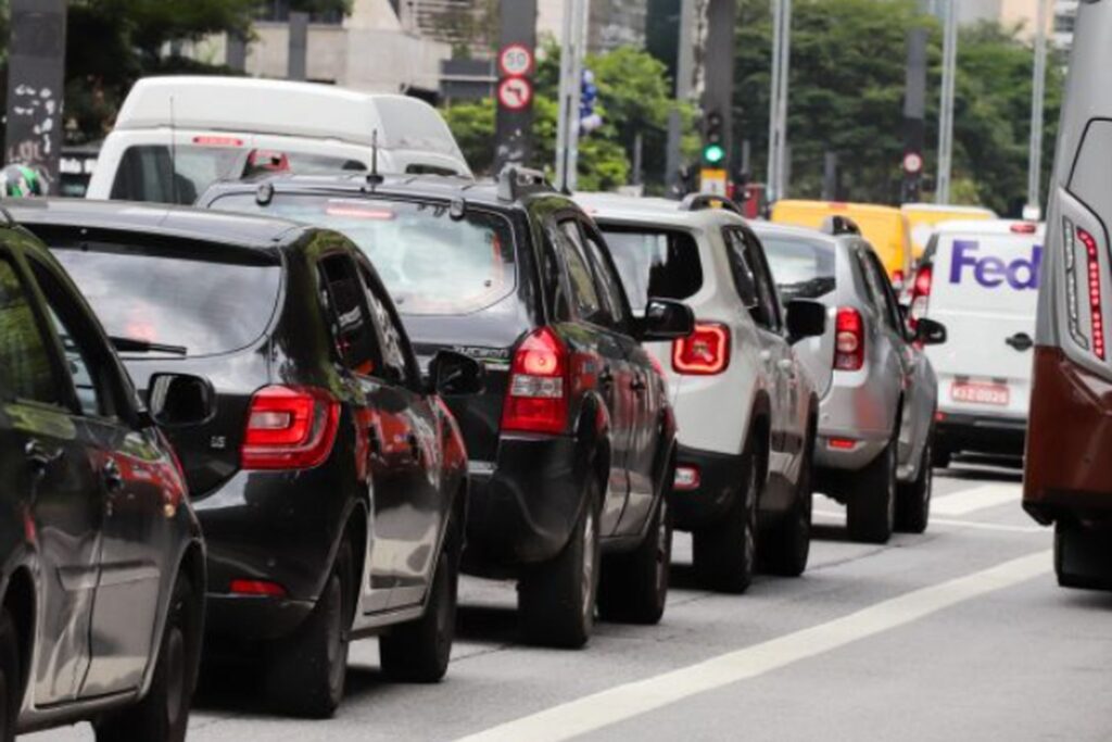 Licenciamento 2026 já pode ser feito por motoristas de São Paulo