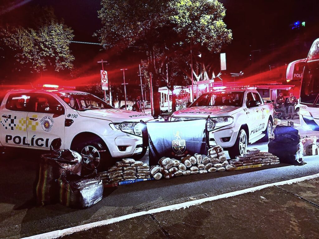 TRÁFICO DE DROGAS NA MARGINAL TIETÊ